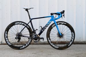 Canyon Ultimate CF SLX Team MOV - 2020 - 01