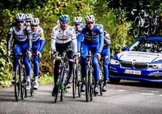 Julian Alaphilippe se tiñe de arcoíris (Galería de fotos)